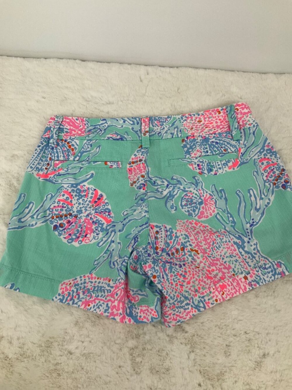 Lilly Pulitzer Callahan Shorts, size 4, Minty Fresh Fansea, 5" inseam - Picture 7 of 7